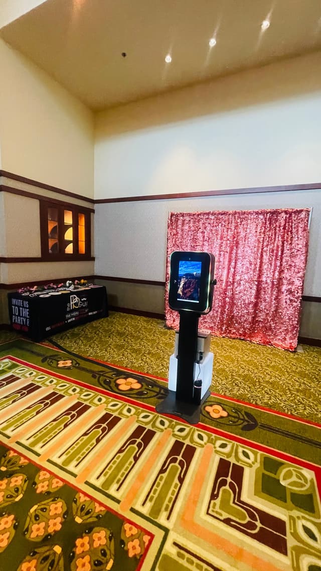 Photo Booth in Anaheim, CA