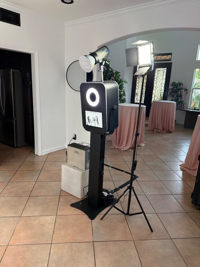 Photo Booth in Los Angeles, CA
