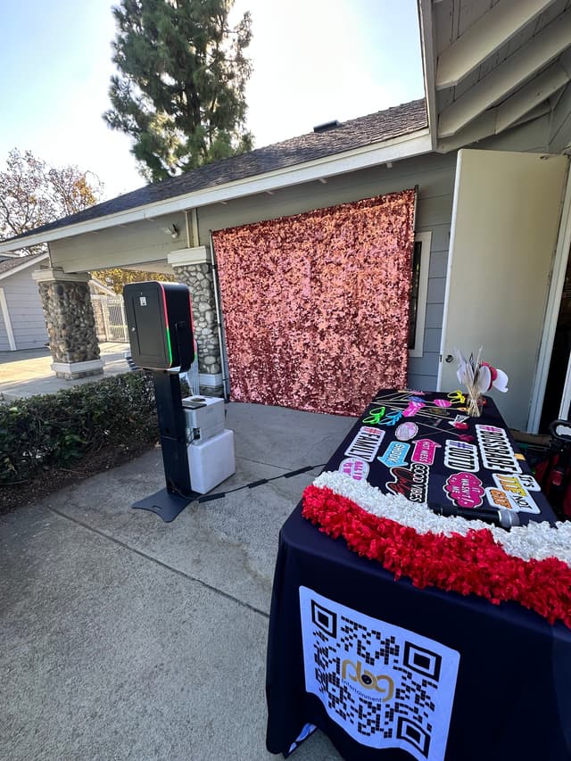 Photo Booth in Ontario, CA