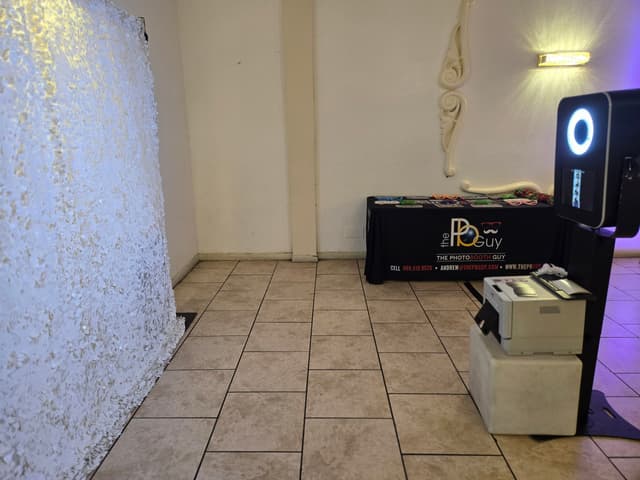 Photo Booth in Pomona, CA