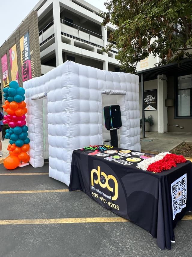 Photo Booth in Pomona, CA